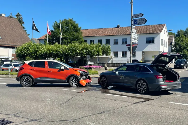 Verkehrsunfall in Ermatingen TG - 91-Jähriger übersieht anderes Auto