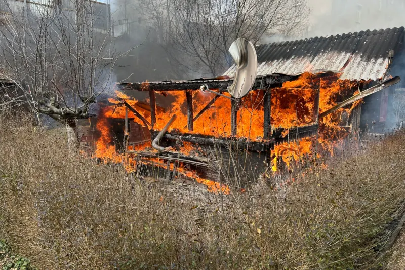 Graz – Gartenhütte einer Heimgartenanlage in Brand