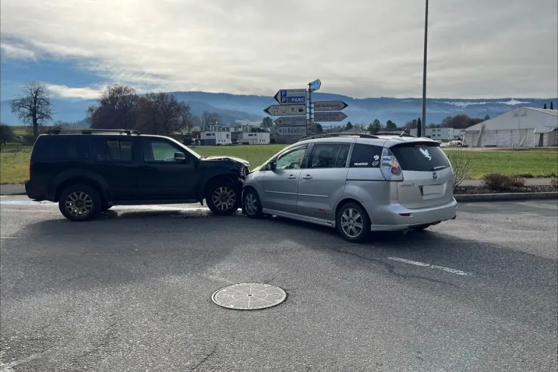 Unfall in Delémont JU – Auto gerät auf Gegenfahrbahn