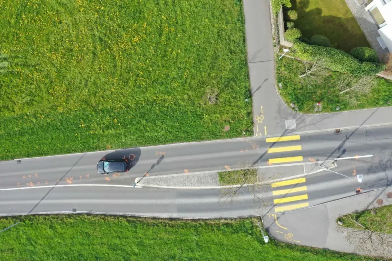 Baar ZG - Tragischer Verkehrsunfall - 17-Jährige schwer verletzt