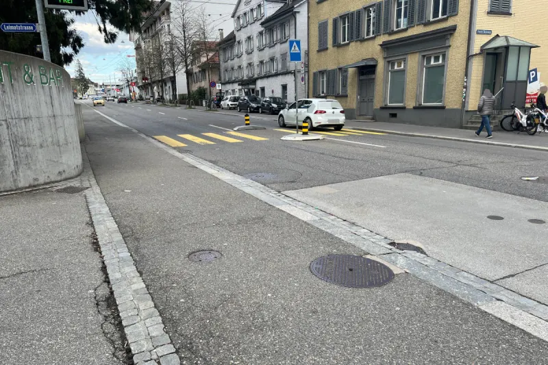 St. Gallen – Auto kollidiert mit Velofahrer