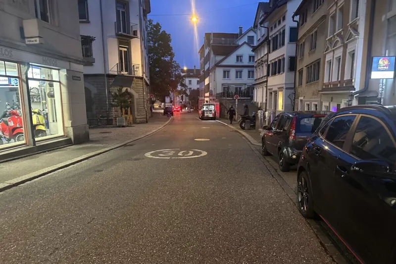 Unfall in St.Gallen – Fahrunfähiger Autofahrer erfasst E-Bikerin