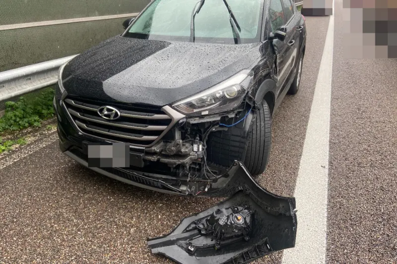 Safenwil AG - Auf der A1 wegen Sekundenschlaf verunfallt