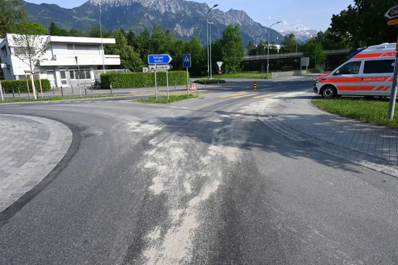 Bendern – Mit Motorrad auf Ölspur ins Schleudern geraten