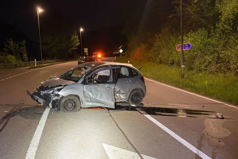Wittinsburg BL – Lenker flüchtet nach Unfall mit Citroen