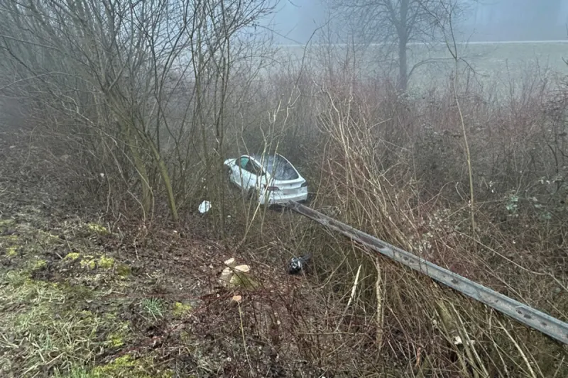 Unfall in Hüttlingen TG – Mehrere Leitplanken durchbrochen
