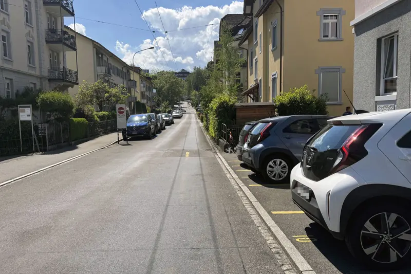 Unfall in St.Gallen – Autofahrer übersieht Velofahrer