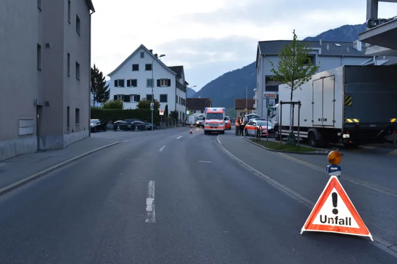 Domat/Ems GR – Fahrradfahrer bei Auffahrkollision verletzt