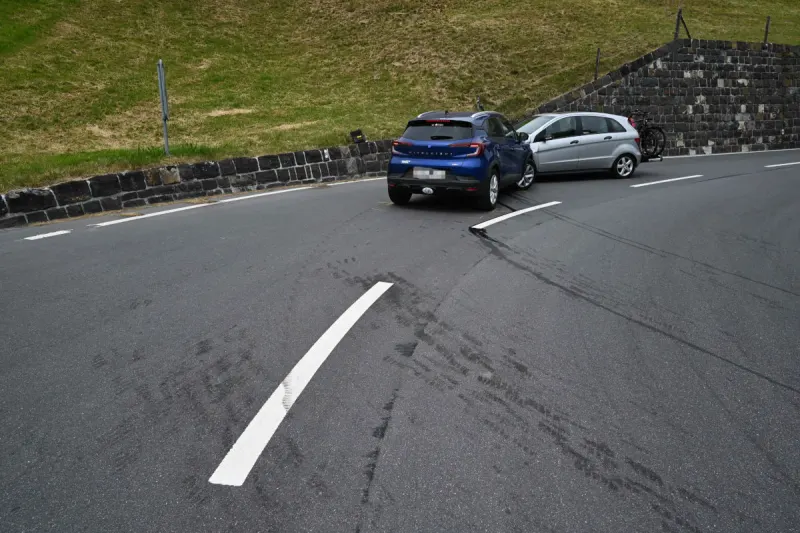 Gams SG – Zwei Verletzte nach Unfall auf Wildhauserstrasse