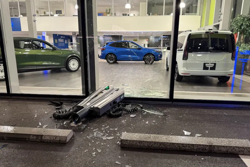 Oberentfelden AG – Lenker des Mercedes-SUV nach Unfall ermittelt