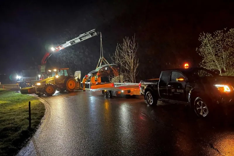 Totalschaden nach Unfall in Schwellbrunn AR 