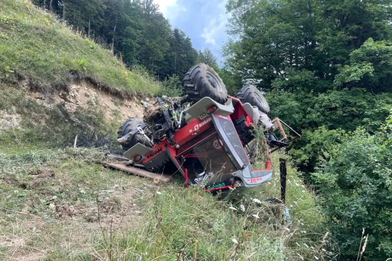 Verkehrsunfall in Lauwil BL - Traktorfahrer schwer verletzt!