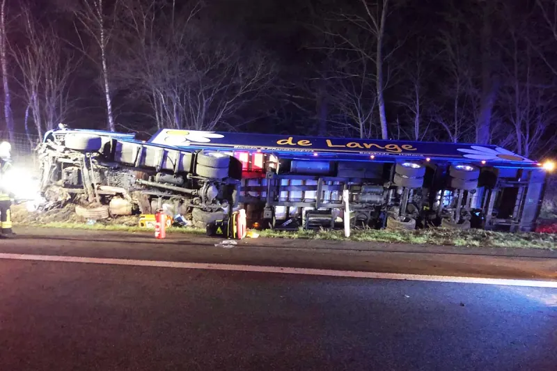 Münster - Totalsperre der Autobahn nach LKW-Unfall