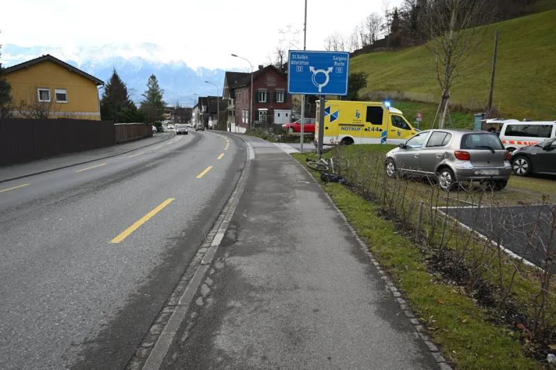 Werdenberg SG – Fahrunfähiger E-Bike-Lenker bei Unfall verletzt