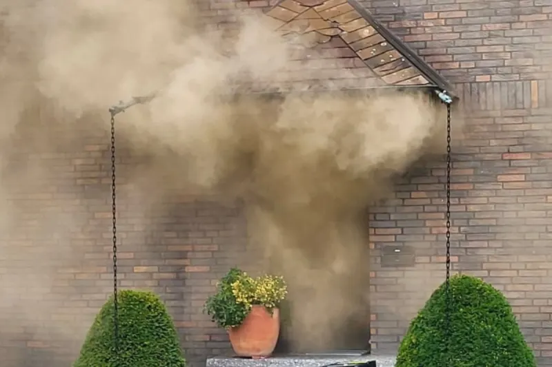 Recklinghausen NW – Kellerbrand greift auf Dachstuhl über