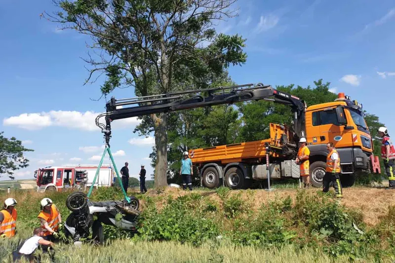 Drama in Obergänserndorf - Biker stirbt nach Unfall - Leiche wird erst einige Stunden später gefunden