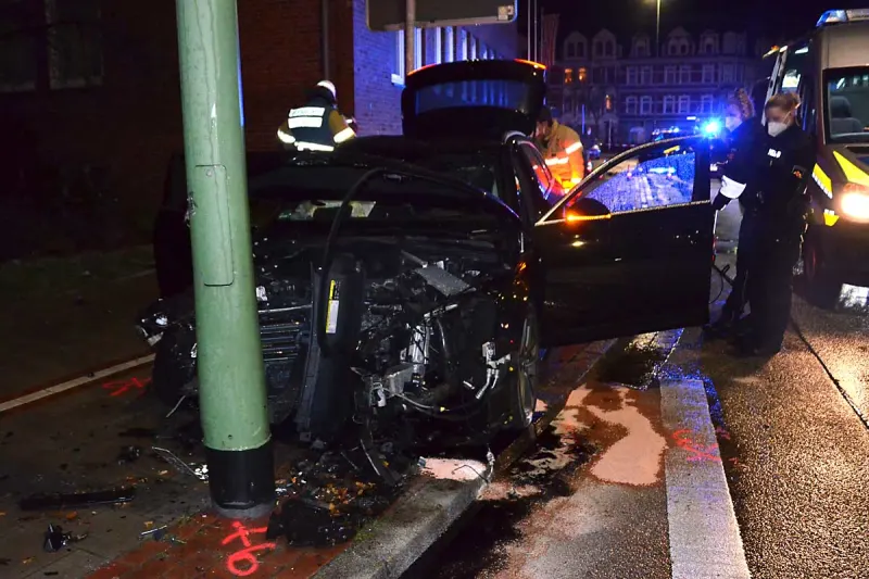 Bremerhaven - Schwerer Unfall bei illegalem Straßenrennen