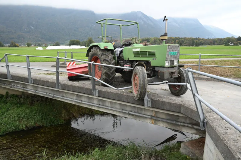 Salez SG – Fahrunfähiger Lenker verursacht Unfälle mit Traktor