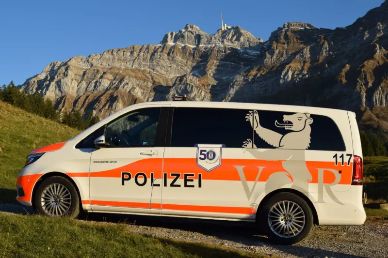 Waldstatt AR - Mit gestohlenem Fahrzeug unterwegs
