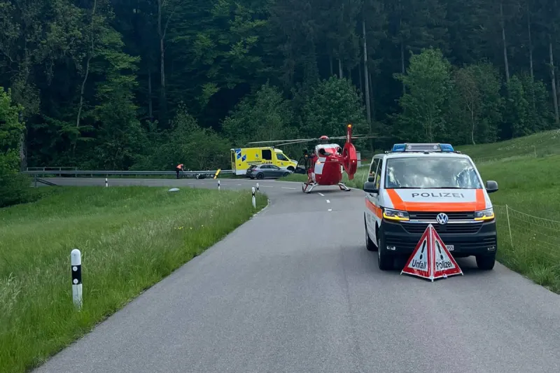 Kirchberg SG – 17-jährige Lernfahrerin verunfallt mit Motorrad