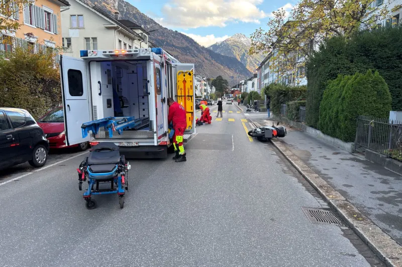 Unfall in Glarus – Lenkerin übersieht E-Roller