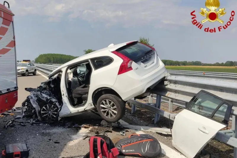 Tödlicher Horrorunfall auf der Autobahn A7 Mailand - Genua wegen einem Geisterfahrer!
