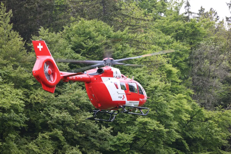 Mettembert JU – Töfffahrer bei Unfall schwer verletzt