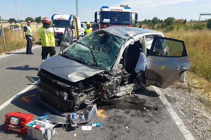 Schrick - Schwerer Unfall auf  der B7