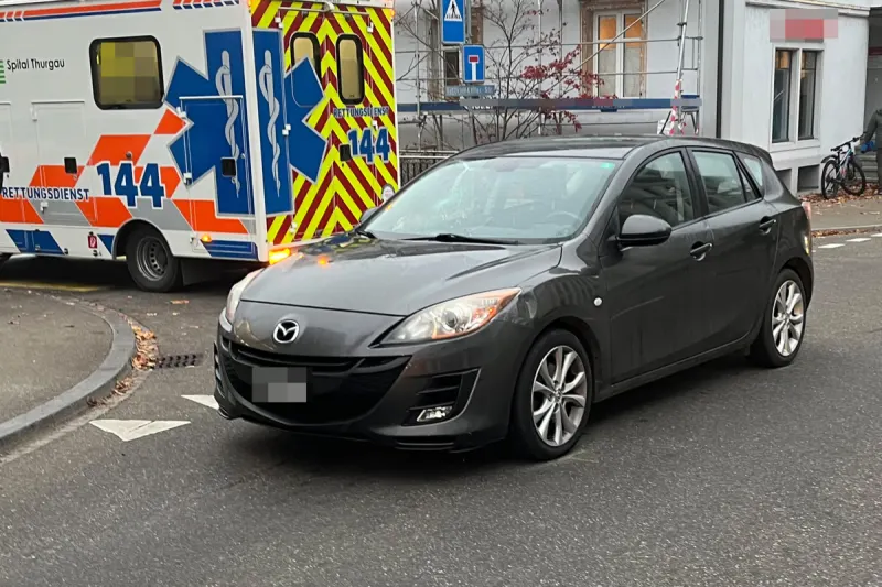 Romanshorn TG – 14-jährige Velofahrerin bei Kollision mit Auto verletzt