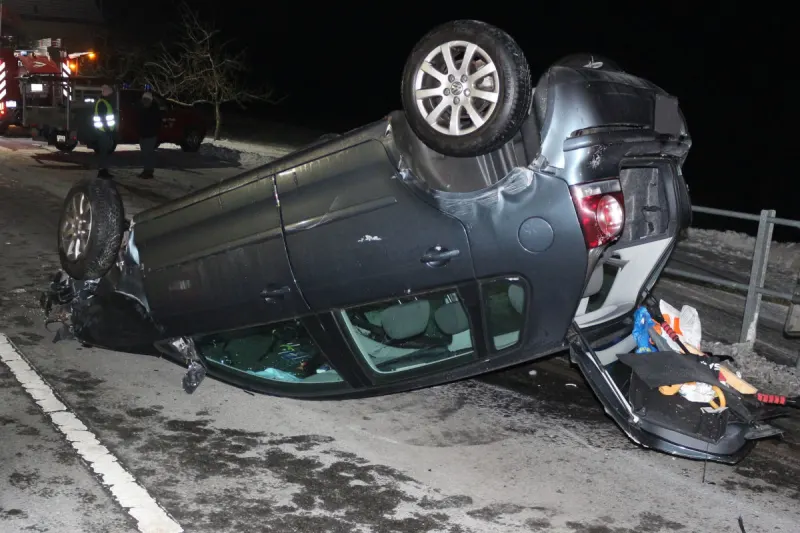 Oberegg AI – Junglenker überschlägt sich bei Unfall