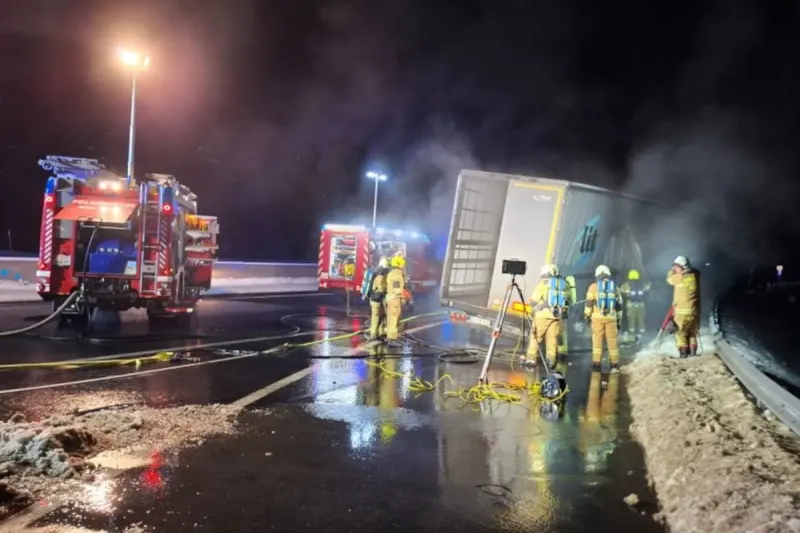 Werfen – Lkw auf der Tauernautobahn in Brand geraten