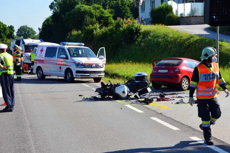 St. Martin - 75-Jährige übersah Motorradfahrer!