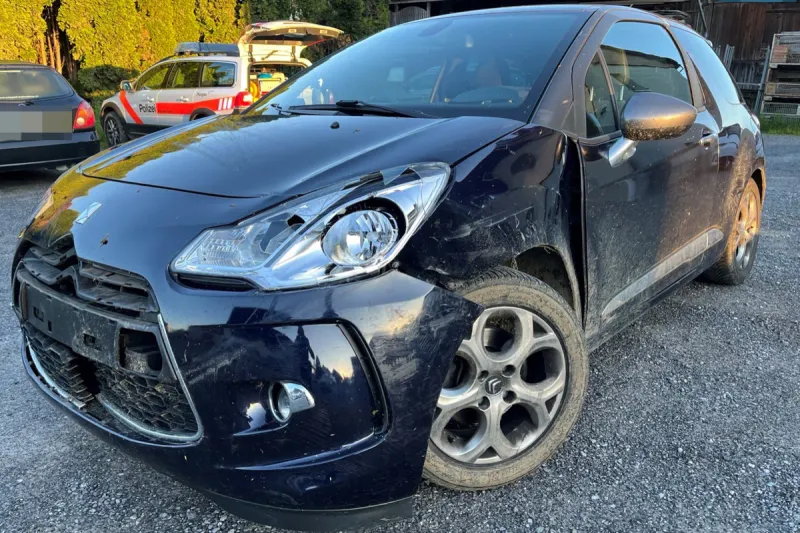 Leimbach TG - Alkoholisiert Kontrolle übers Auto verloren