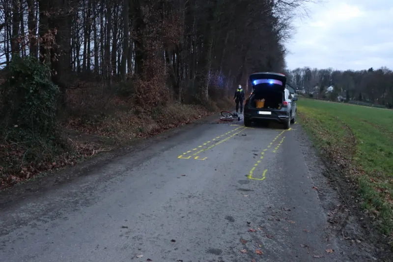 Lindlar – Bei Kollision mit Auto schwer verletzt