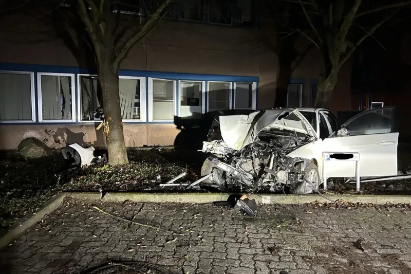 Römerberg RP - Alkoholisiert und mit zu hoher Geschwindigkeit verunfallt 