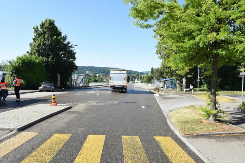 Unterengstringen ZH – Person bei Verkehrsunfall verletzt
