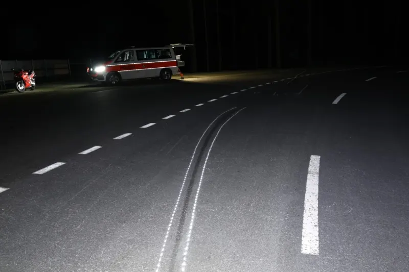 Sufers GR - Motorradfahrer bewusstlos am Boden