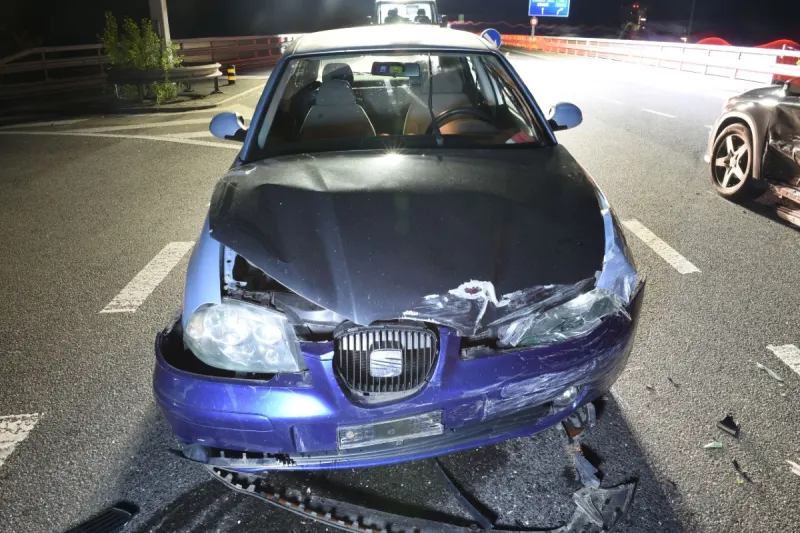 Ebikon LU - Autofahrerin nach Verkehrsunfall im Spital