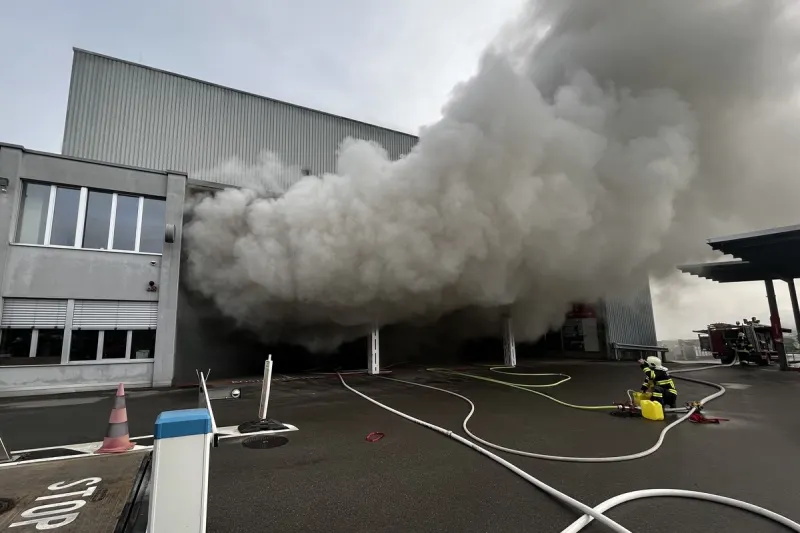Hefenhofen TG - Brandausbruch in einem Abfallzentrum 
