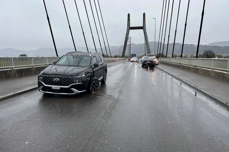 Diepoldsau SG – Unfall auf der Rheinbrücke