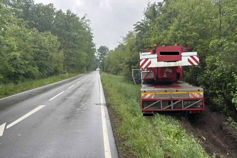 Wörth – Baukran fährt sich nach Ausweichmanöver fest
