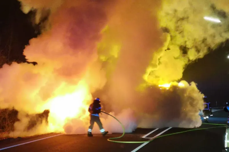 Bremerhaven – PKW in Vollbrand