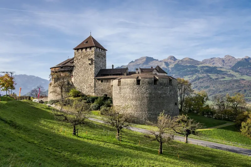 Vaduz FL – Strassensperre wegen Neujahrsempfang auf Schloss Vaduz