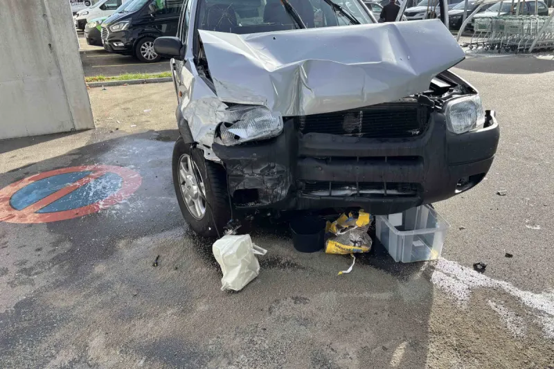 Würenlos AG – Verwechslung von Gas und Bremse führt zu Unfall