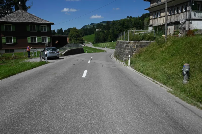 Nesslau SG – Kollision zwischen Auto und siebenjährigem Kind