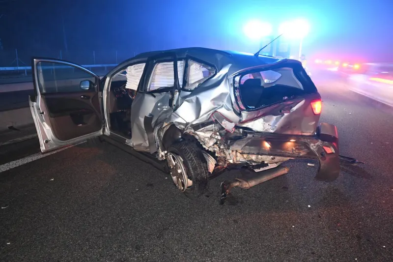 Sargans SG – Unfall auf der A13 - Zeugen und Fahrzeug gesucht