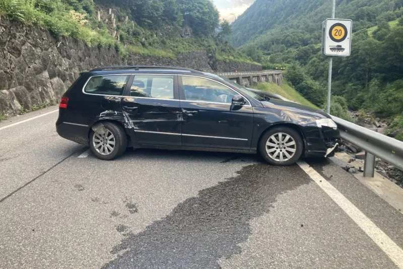 Engi GL - Wegen einer Fliege im Gesicht verunfallt