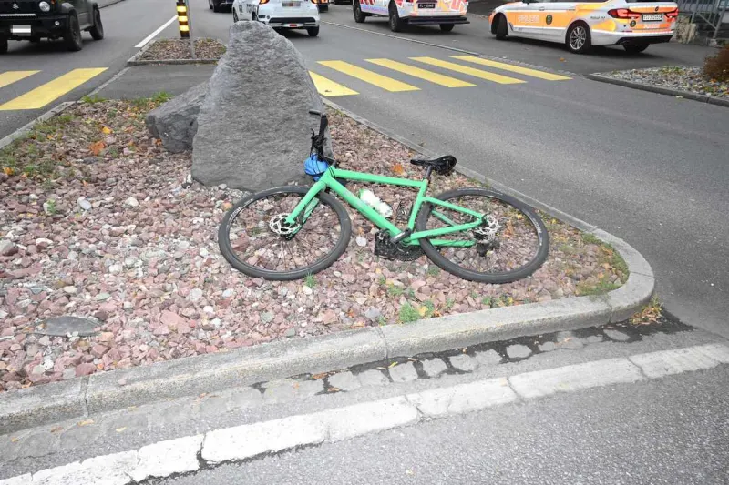 Werdenberg SG – Velofahrer bei Kreisverkehr-Unfall verletzt