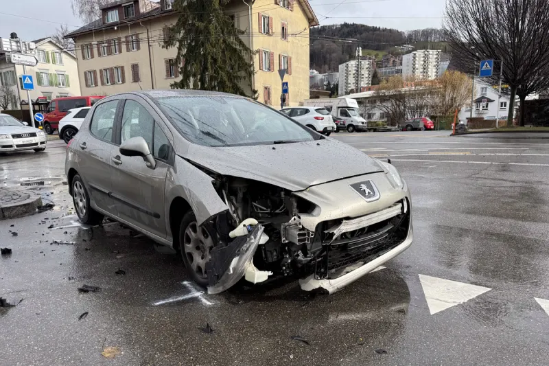 St. Gallen SG – Unfall nach Missachtung der Vorfahrt