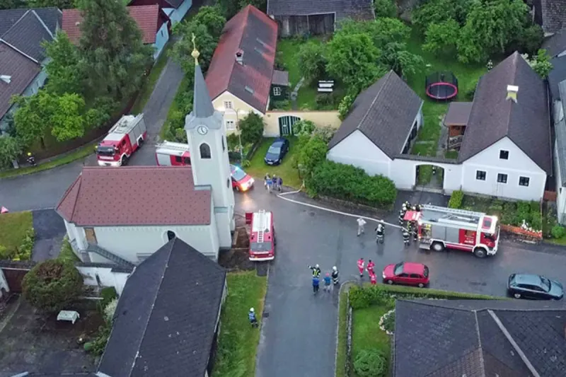 Kautzen - Blitzschlag löste Großeinsatz aus